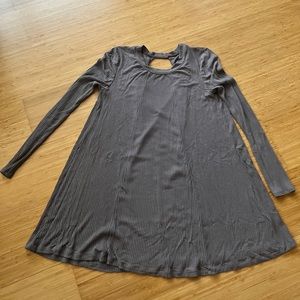 LUSH taupe long sleeve key hole back dress!